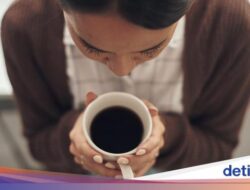 5 Manfaat Rutin Minum Minuman Kafein Hitam, Efeknya Nggak Disangka-sangka