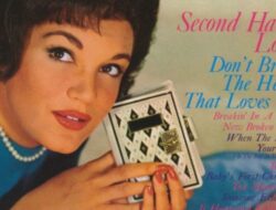 Lirik dan Terjemahan Pretty Little Baby Lagu Connie Francis yang Kembali Viral Di TikTok